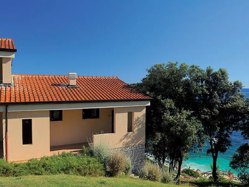 Pavilón Resort Petalon