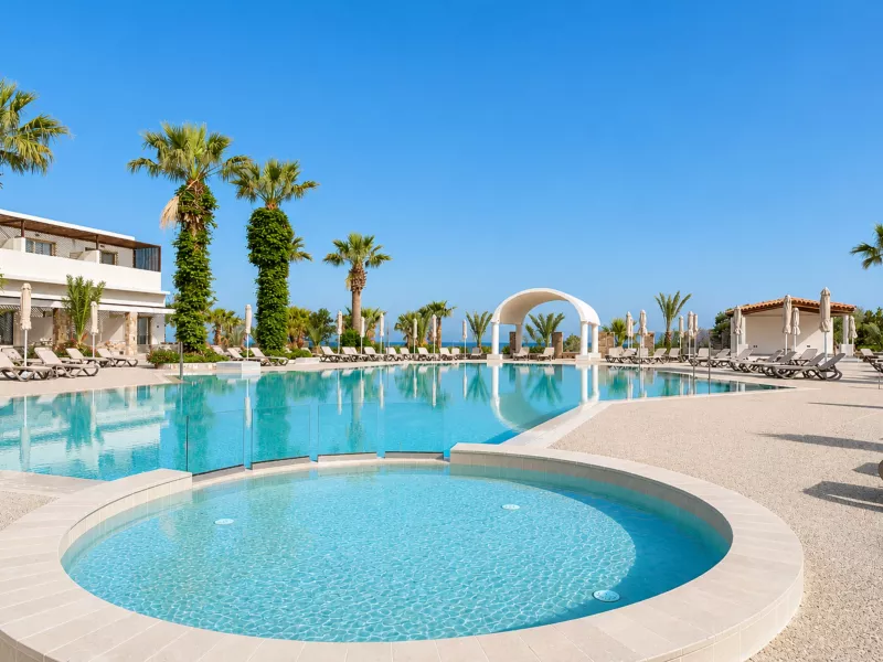 Kouros Palace Hotel