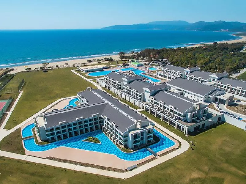 Korumar Ephesus Beach Resort & SPA