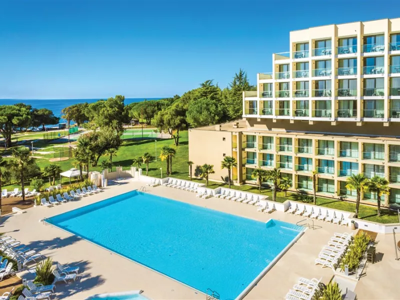 Materada Plava Laguna