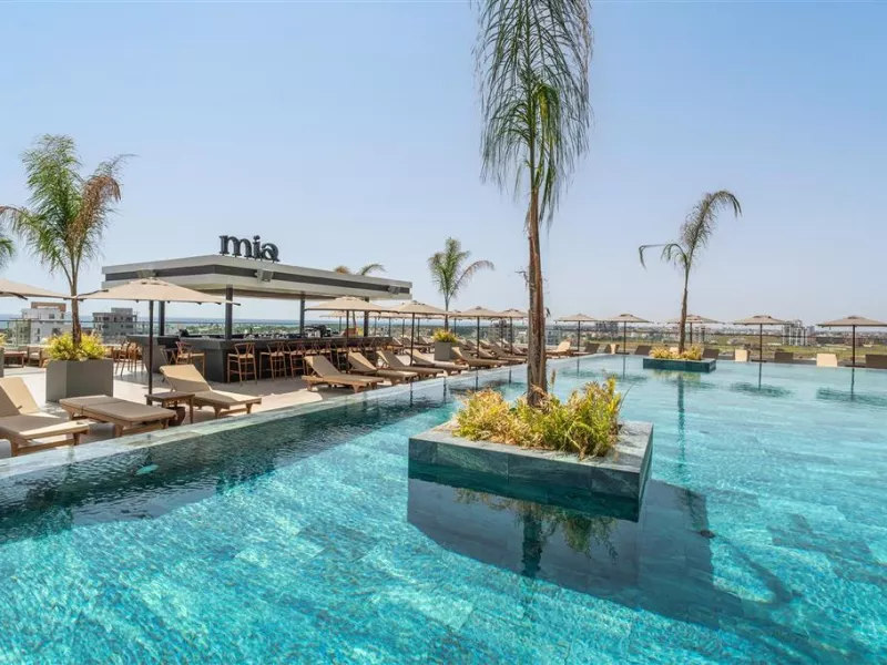 Grand Sapphire Resort