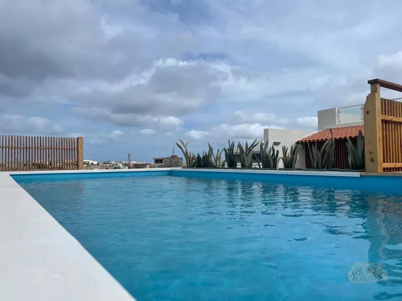 Oasis White Hotel