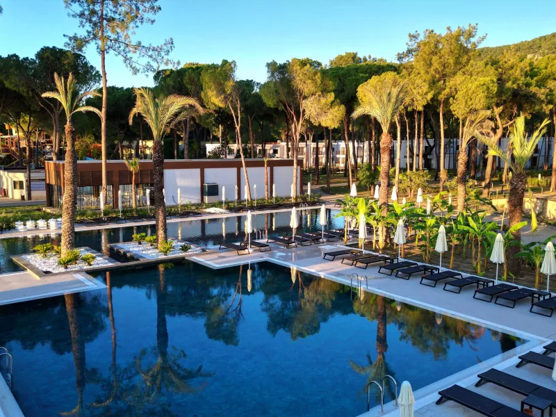 Aydinbey Siu Collection