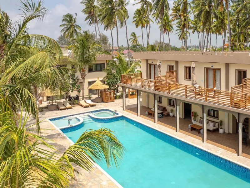 Hotel Blackstone Beach Resort