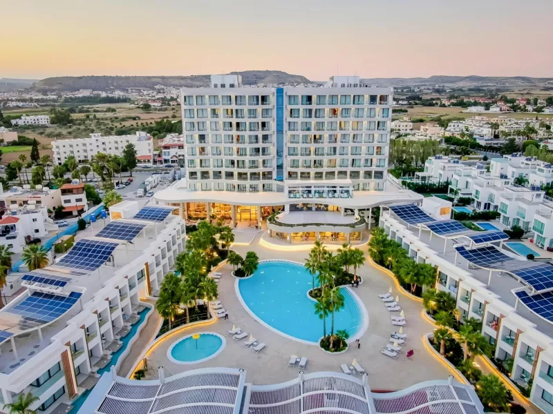 Radisson Beach Resort Larnaca
