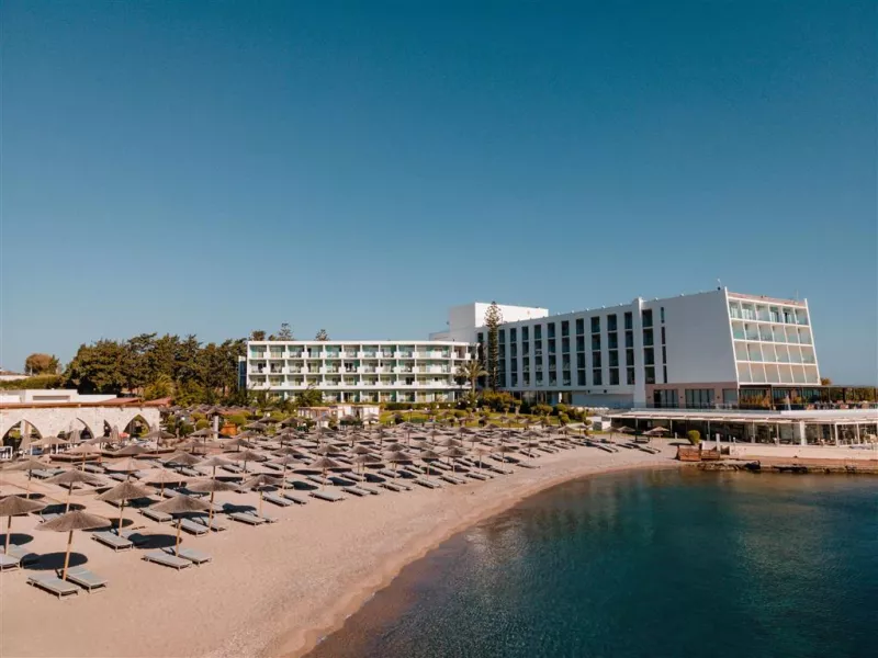 Eden Roc Resort Hotel & Bungalows