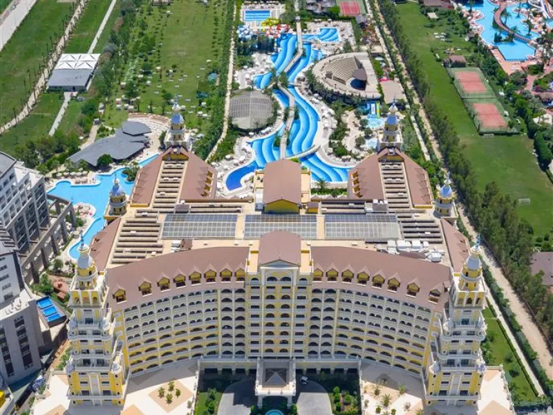 Hotel Royal Holiday Palace