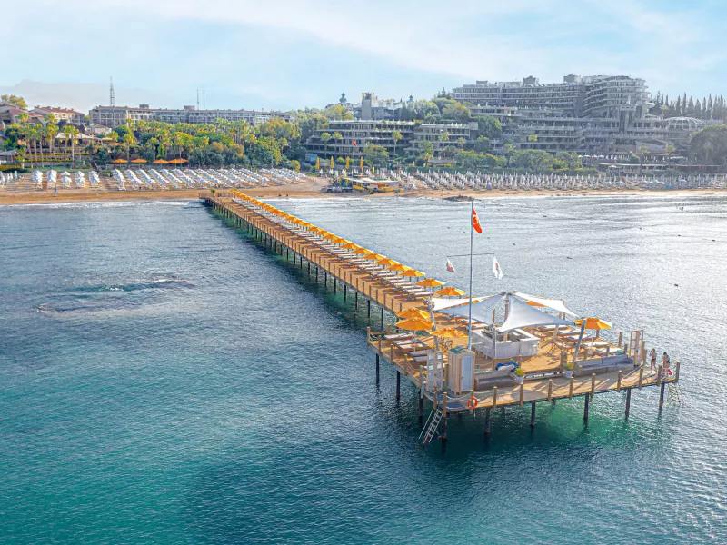 Arum Barut Collection