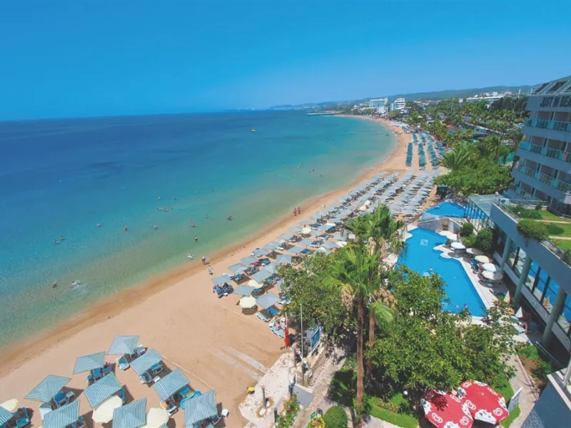Hotel Aska Just in Beach