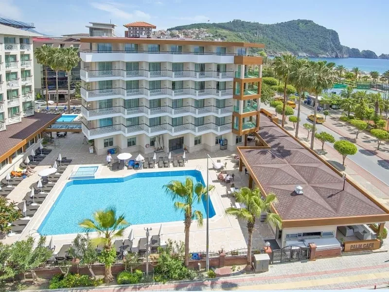 Riviera Hotel