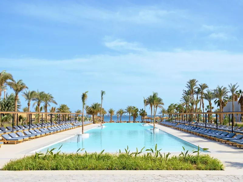 SERRY BEACH RESORT