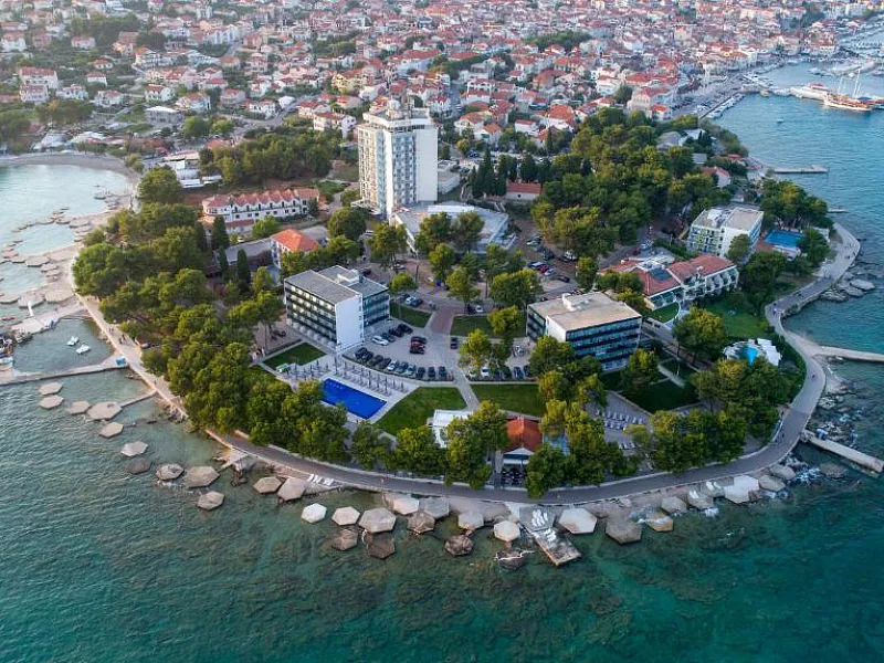 Ville Arausana & Antonina