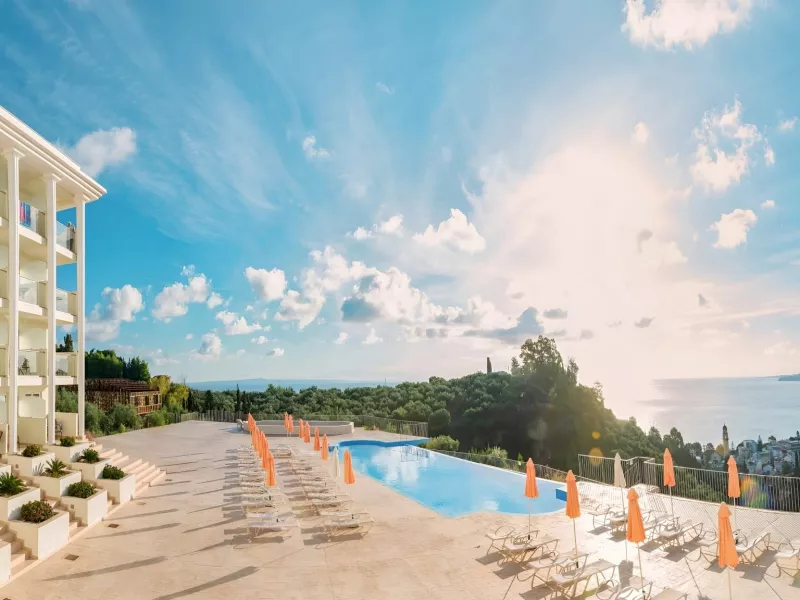 Avalon Hotel