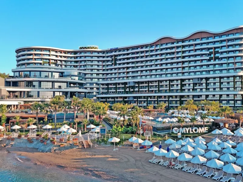 Mylome Luxury Hotel & Resort