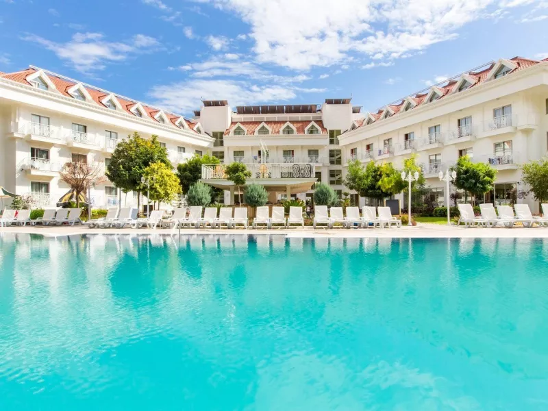 Hotel Grand Mir´Amor