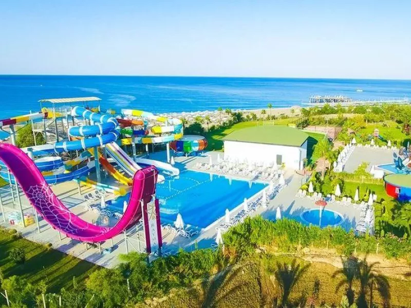 Raymar Resort & Aqua
