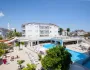 Catty Cats Garden Hotel