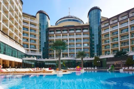 Planeta Hotel & Aqua Park