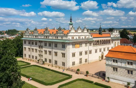 Hrad Veveří a zámok Litomyšl