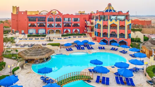Sunrise Cardina Resort