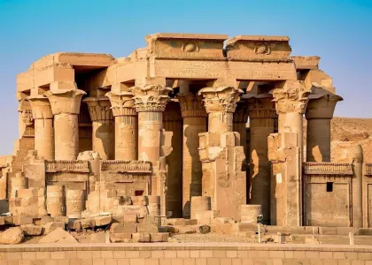 Plavba po Níle Luxor-Aswan