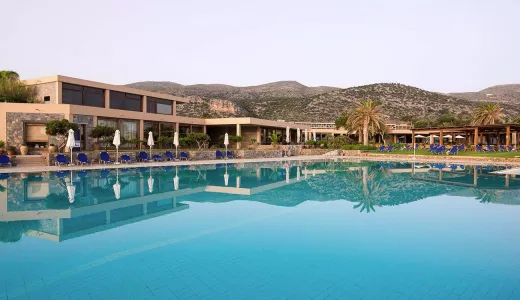 Kernos Beach Hotel & Bungalows