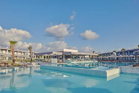 Atlantica Dream Resort & Spa