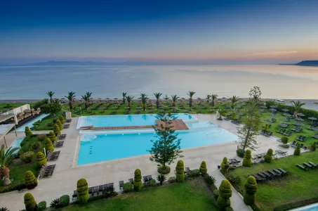 The Ixian Grand & Suites