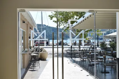 Meltemi Hotel