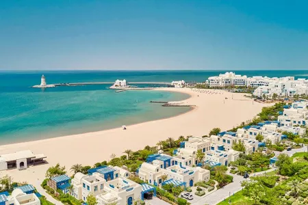 Hilton Salwa Beach Resort & Villas