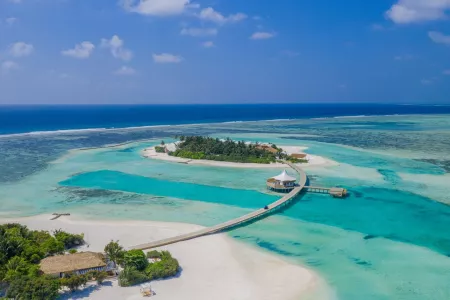 Cinnamon Hakuraa Huraa Maldives