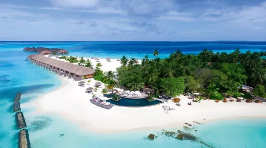 Constance Moofushi Maldives