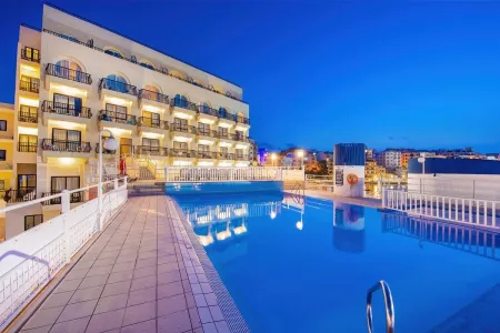 Hotel Gillieru