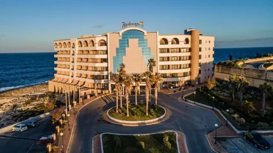 Hotel Radisson Blu St. Julian's Resort
