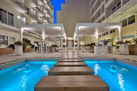 Hotel Santana