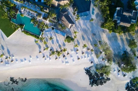 Long Beach, A Sun Resort