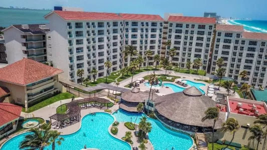 Hotel Emporio Cancun