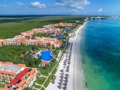 Hotel Ocean Coral and Turquesa