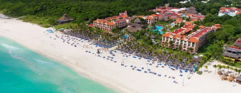 Sandos Playacar Beach resort