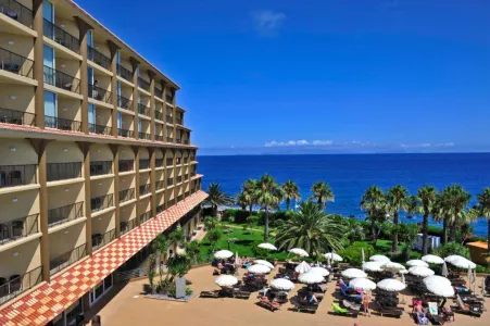 Hotel The Views Oasis