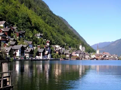 Skvosty Rakúska: Salzburg, Hallstatt a alpské jazerá