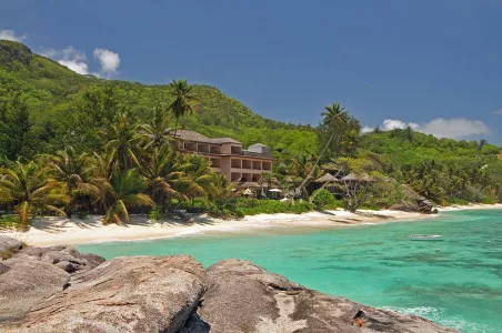 DoubleTree by Hilton Seychelles - Allamanda Resort