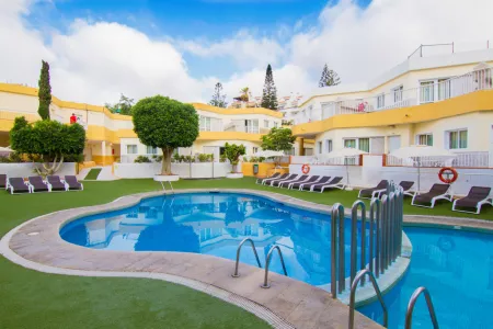 CHECKIN BUNGALOWS ATLANTIDA