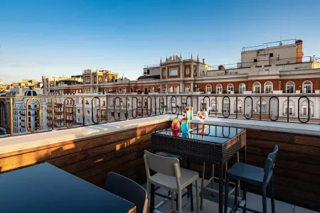 Hotel Vincci Via 66