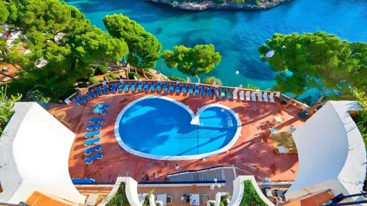 Hotel Cabot Cala Ferrera
