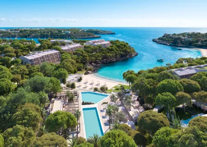 Ikos Porto Petro