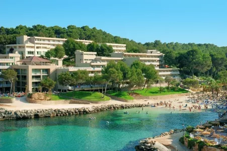 Hotel Occidental Cala Vinas