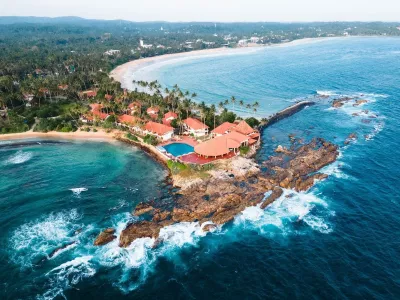 Hotel Dickwella Resort & Spa