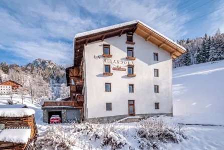 Apartmánový dom La Mirandola