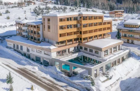 Hotel Valserhof & Guesthouse Abis